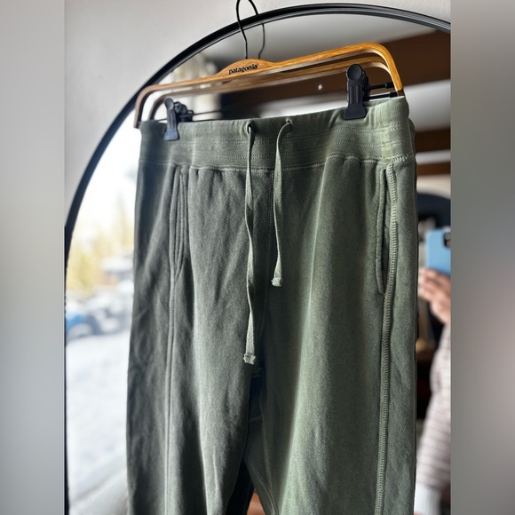 UNSUBSCRIBED | NEW WITHOUT TAGS Terry cloth jogger in khaki | size small - Picture 4 of 6